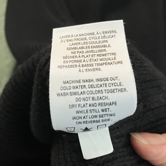 Reitmans Black Sweater Vest Womens S Oversized V-neck Ribbed Academia Preppy - Picture 8 of 8